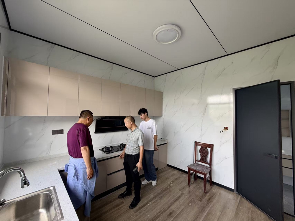 汉良轻钢别墅迎来南美贵客 智利秘鲁客商共绘装配式建筑新蓝图